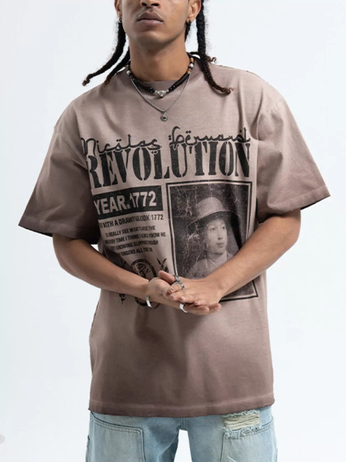 “Men’s oversized letter graphic T‑shirt in casual streetwear style”